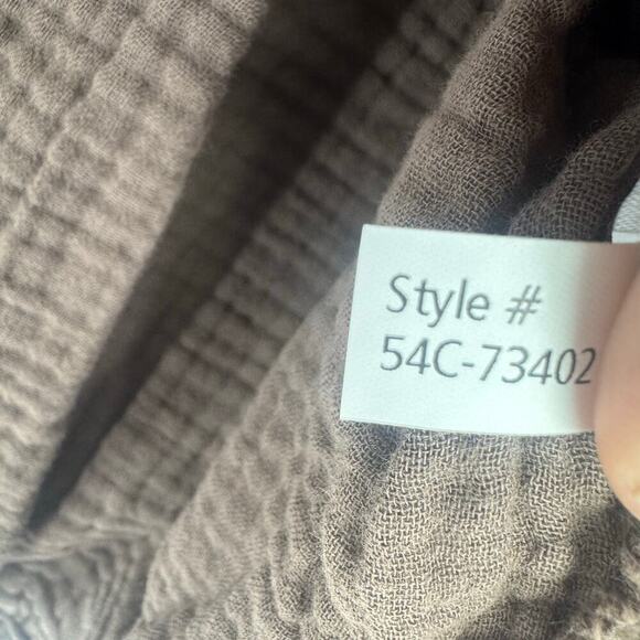 Bobi Cropped Button Up Shirt Long Sleeve Cotton In Bistro Brown Size Small NWT - Picture 7 of 10